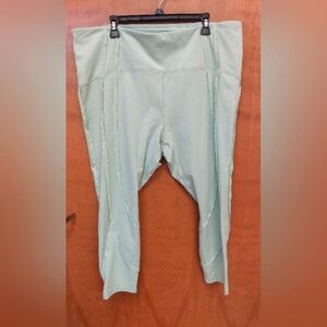 Fabletics Women's  High Waist UltraLuxe Contour 7/8 Leggings